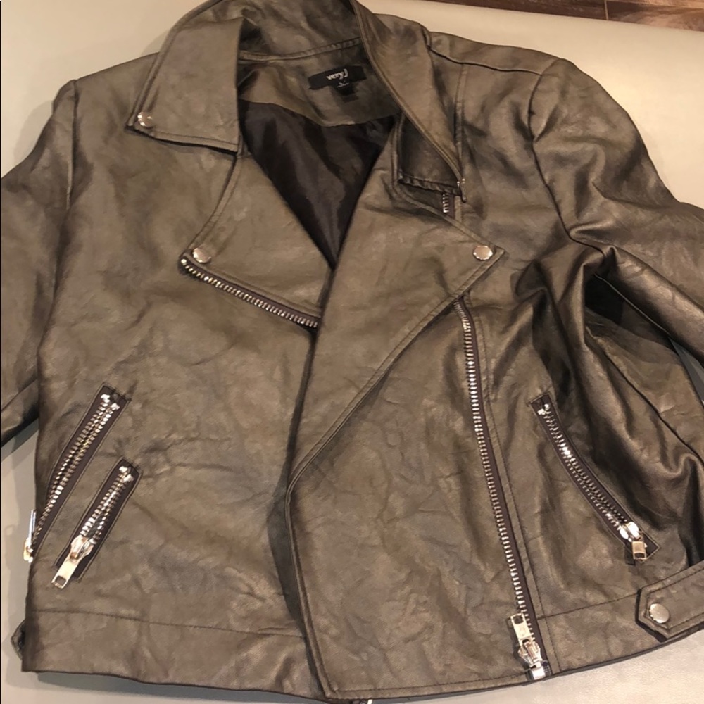 Fun going out jacket! - Picture 3 of 5